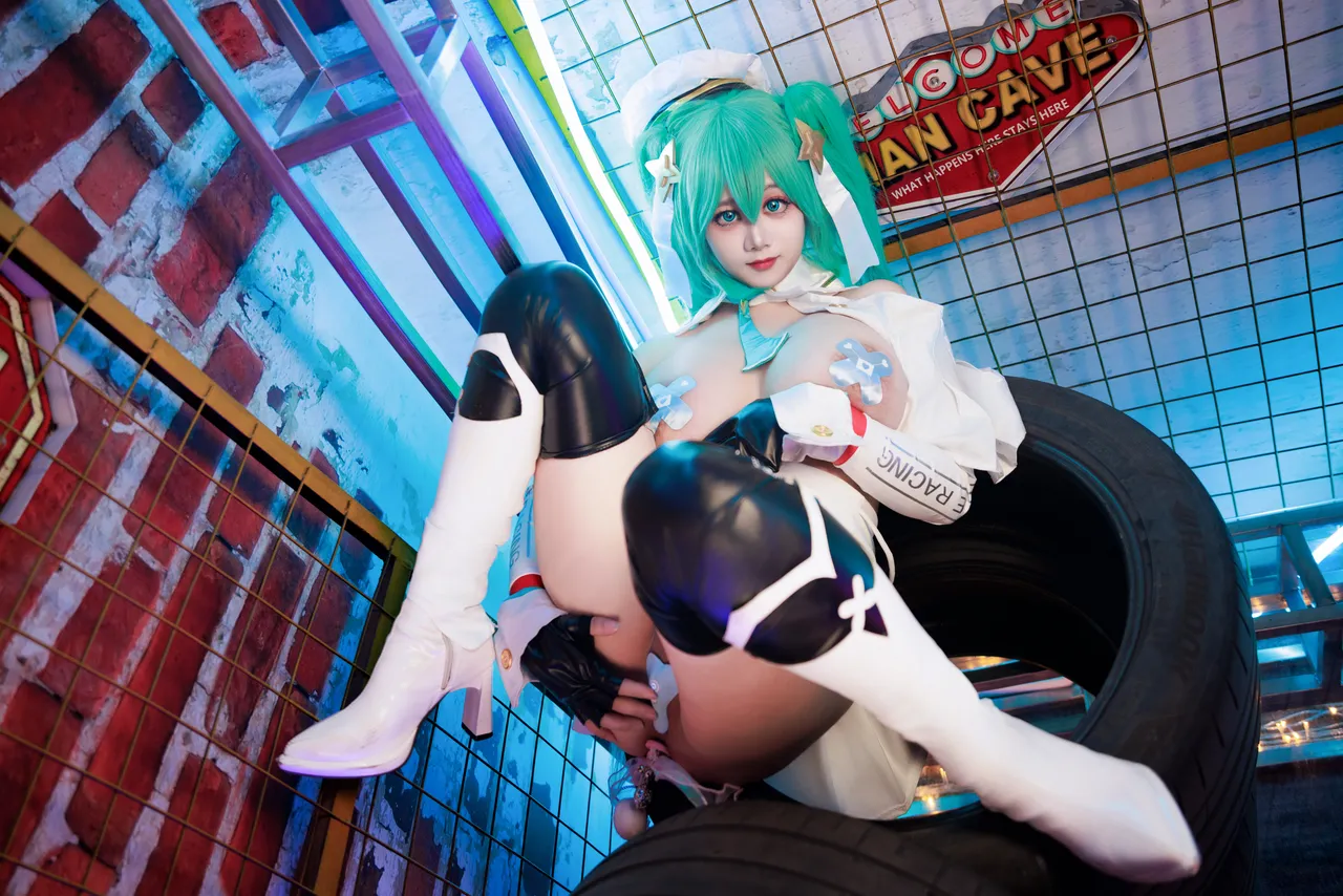 Axue Xue _yuki - Hatsune Miku racing suit Axue Xue _yuki - Hatsune Miku racing suit