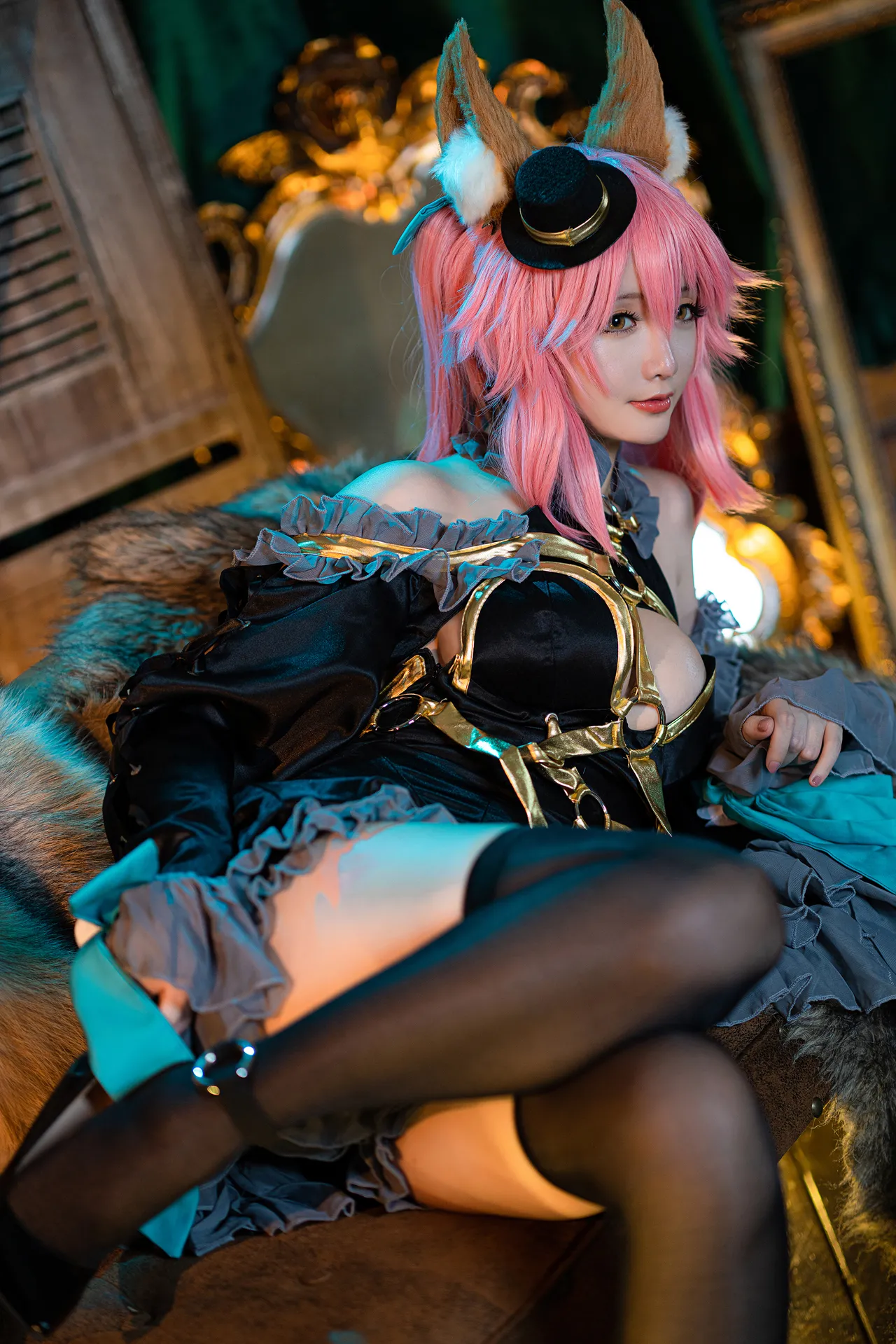 In front of Tamamo In front of Tamamo