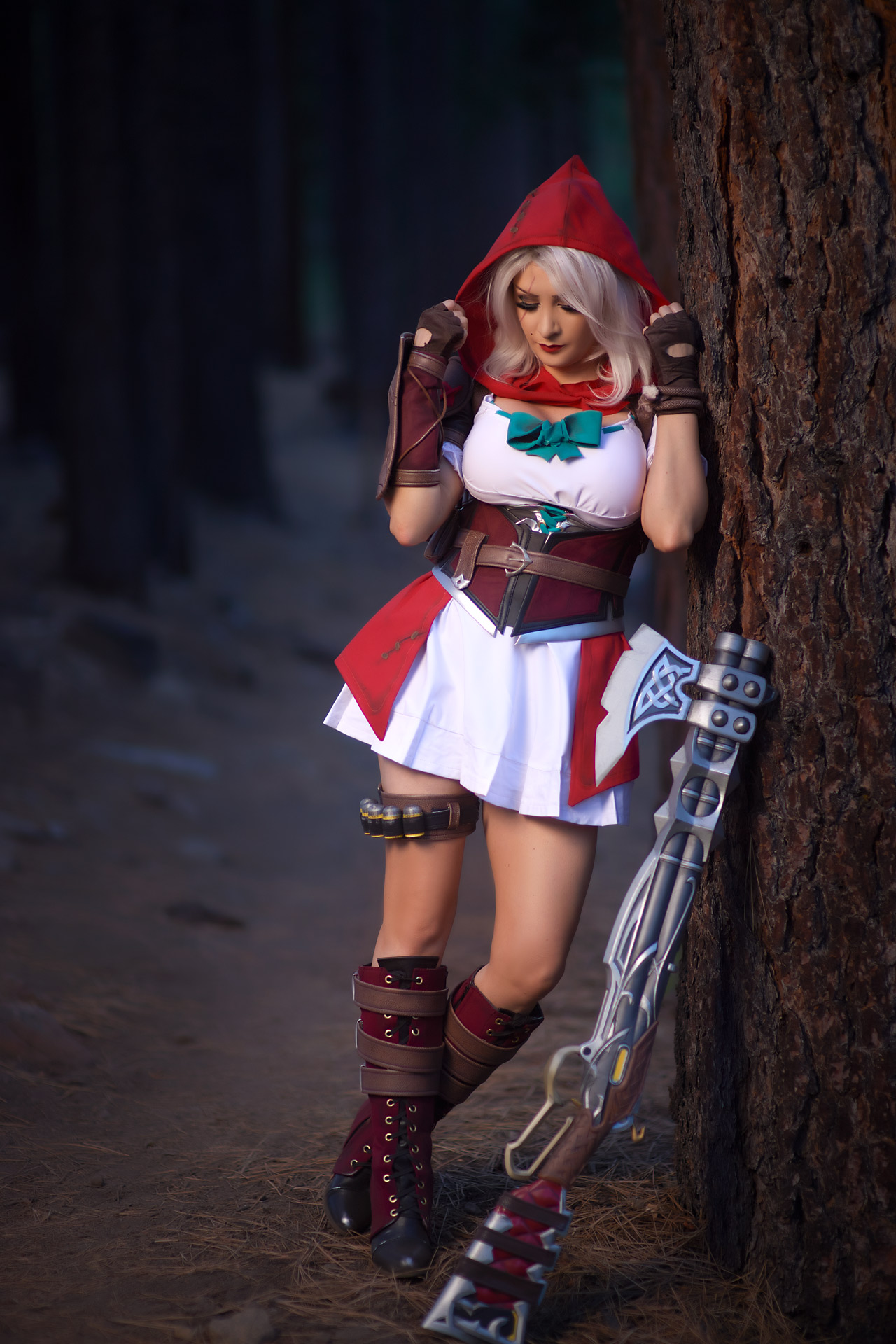 Kate Sarkissian - Little Red Riding Hood Kate Sarkissian - Little Red Riding Hood