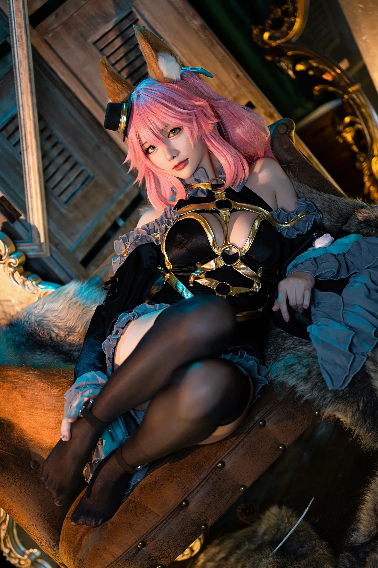 In front of Tamamo In front of Tamamo