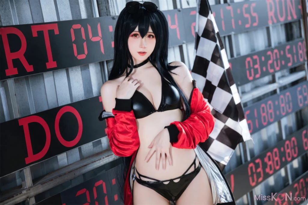 Coser@ Warm Charcoal: Azur Lane Taihou Racing Suit (32 photos) Coser@ Warm Charcoal: Azur Lane Taihou Racing Suit (32 photos)