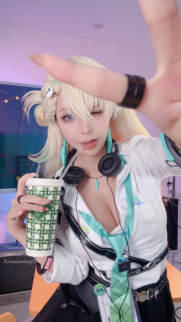 Umeko J – Lynae Umeko J – Lynae