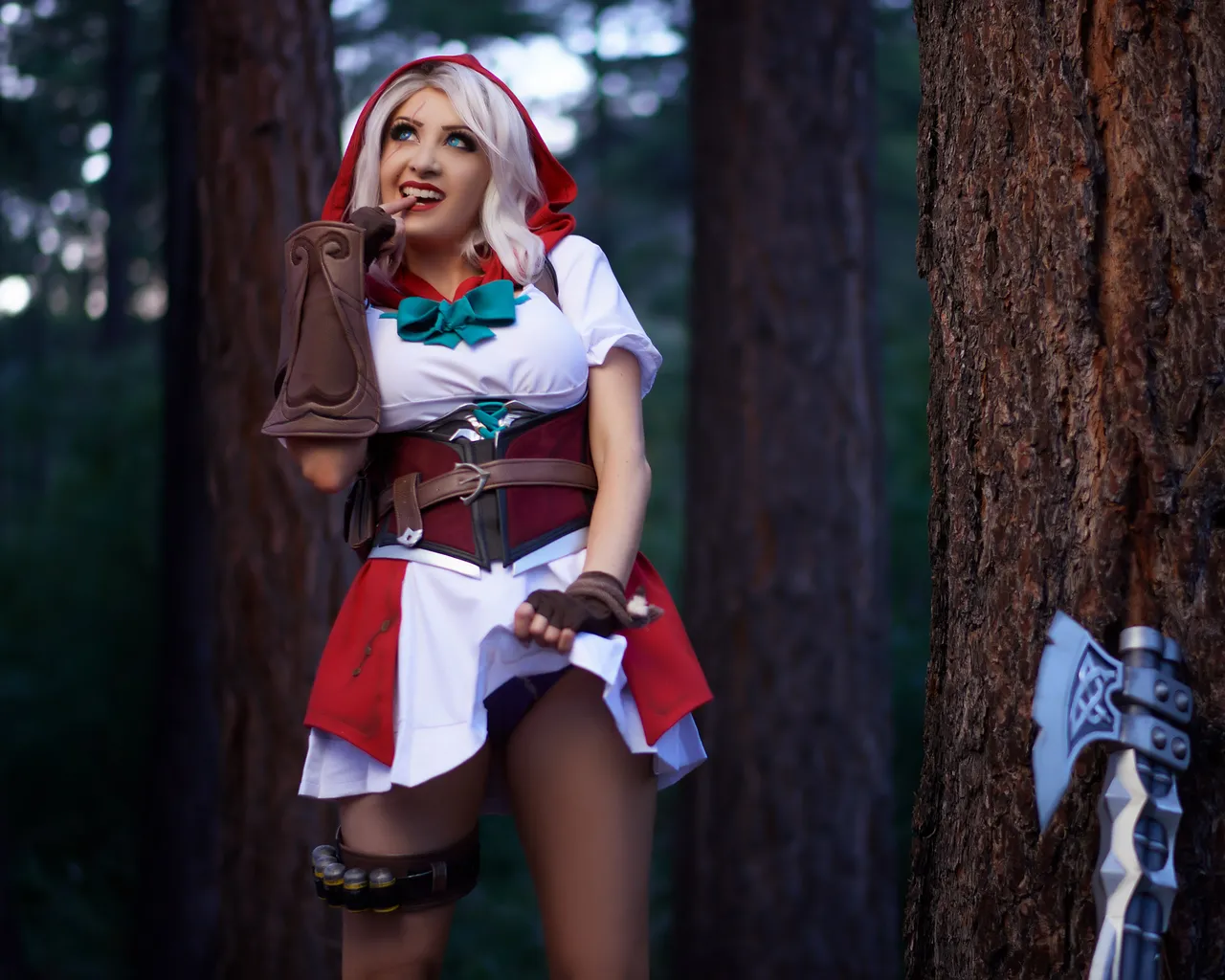 Kate Sarkissian - Little Red Riding Hood Kate Sarkissian - Little Red Riding Hood