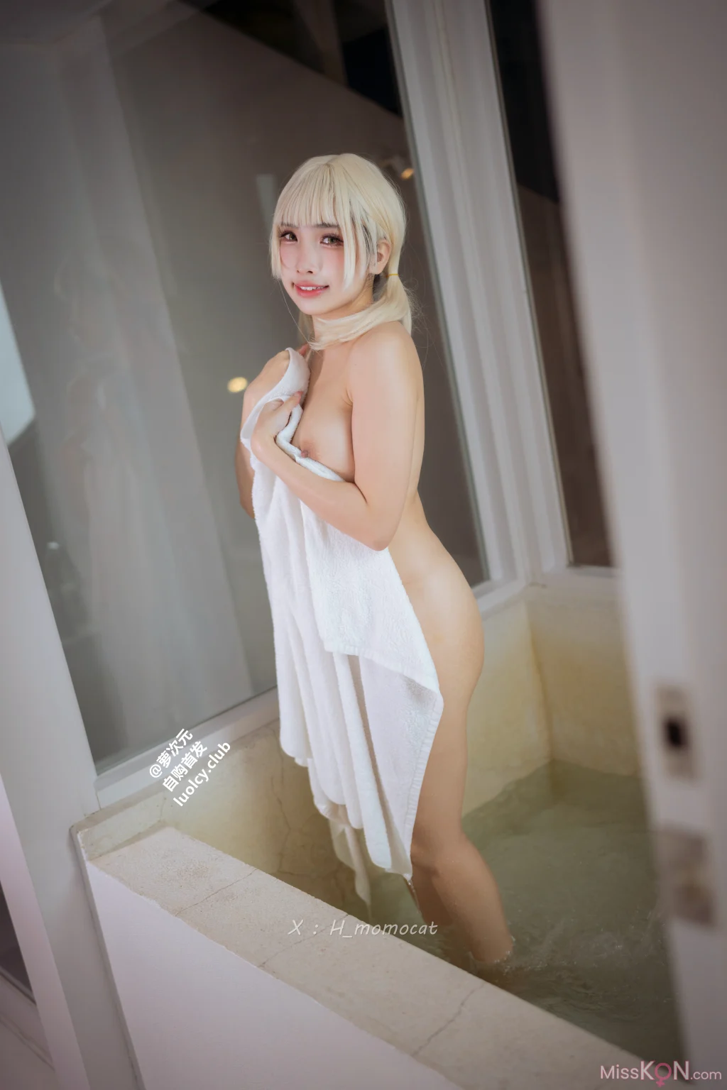 Coser@慕慕Momo: SUMMER 泳装甜心 (8K Ver.) (49 photos + 1 video) Coser@慕慕Momo: SUMMER 泳装甜心 (8K Ver.) (49 photos + 1 video)