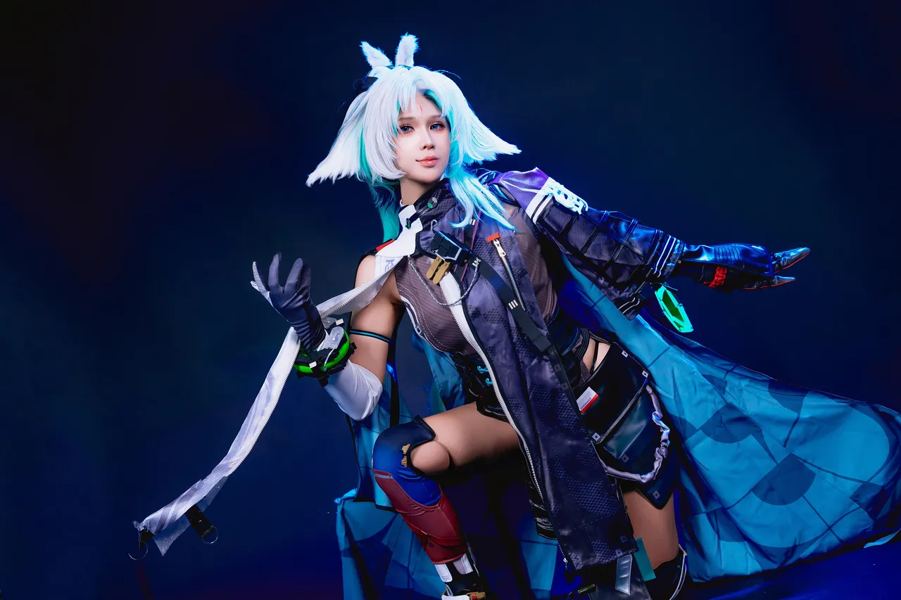 Pyoncos (ピオン) cosplay Arcane – Arknights: Endfield Pyoncos (ピオン) cosplay Arcane – Arknights: Endfield