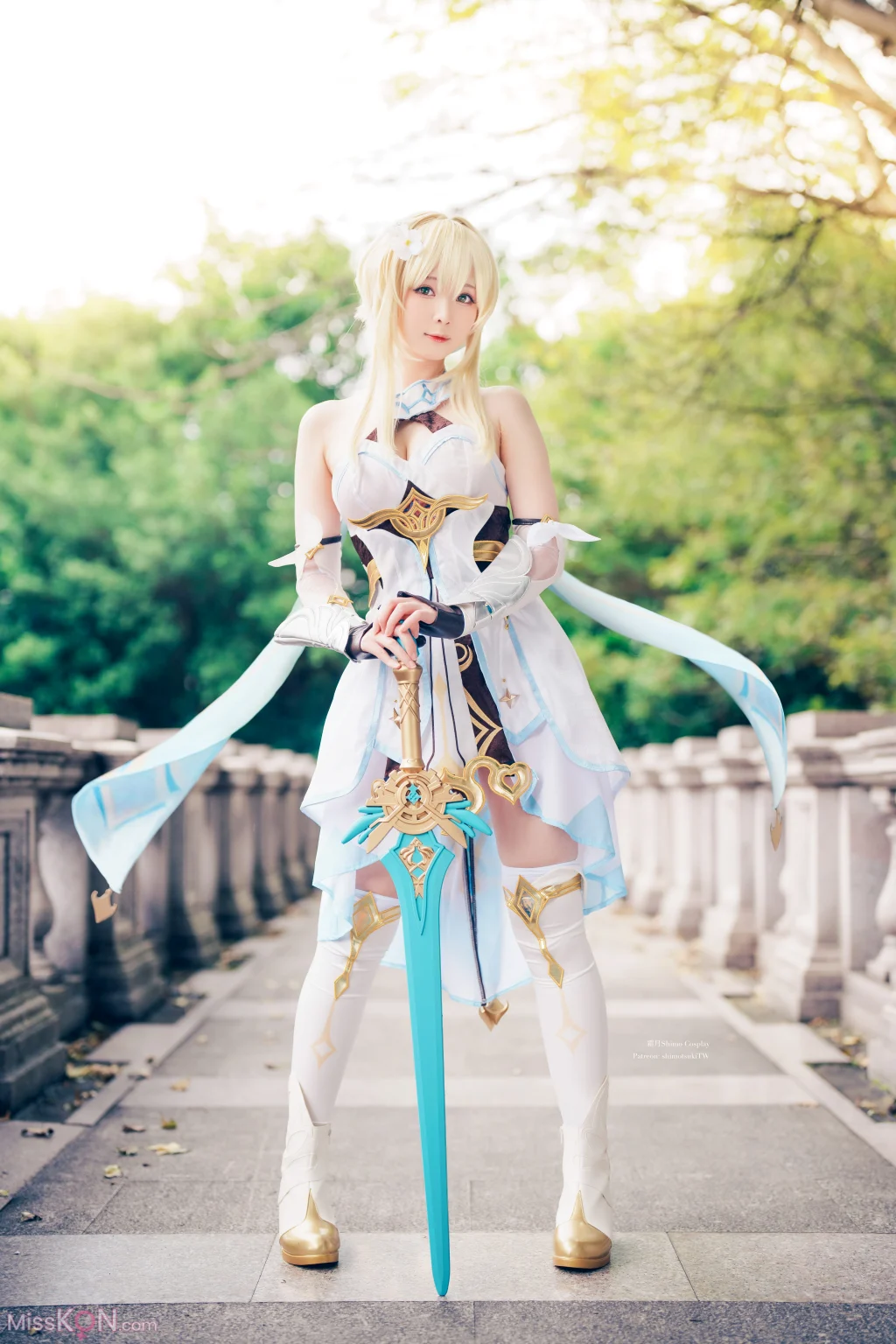 Coser@霜月shimo: Lumine Genshin (18 photos) Coser@霜月shimo: Lumine Genshin (18 photos)