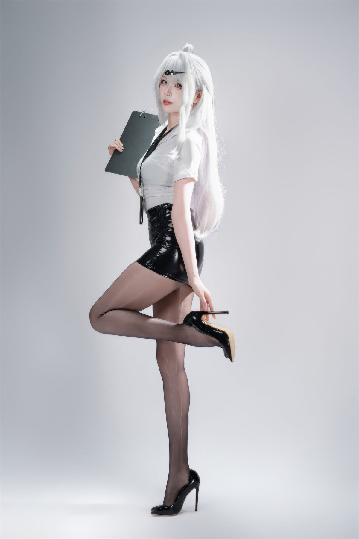 Coser@ Xuan Xiao Senior Sister - Zenless Zone Zero Yixuan - Ink Shadow Trace Part 02 (51P) Coser@ Xuan Xiao Senior Sister - Zenless Zone Zero Yixuan - Ink Shadow Trace Part 02 (51P)