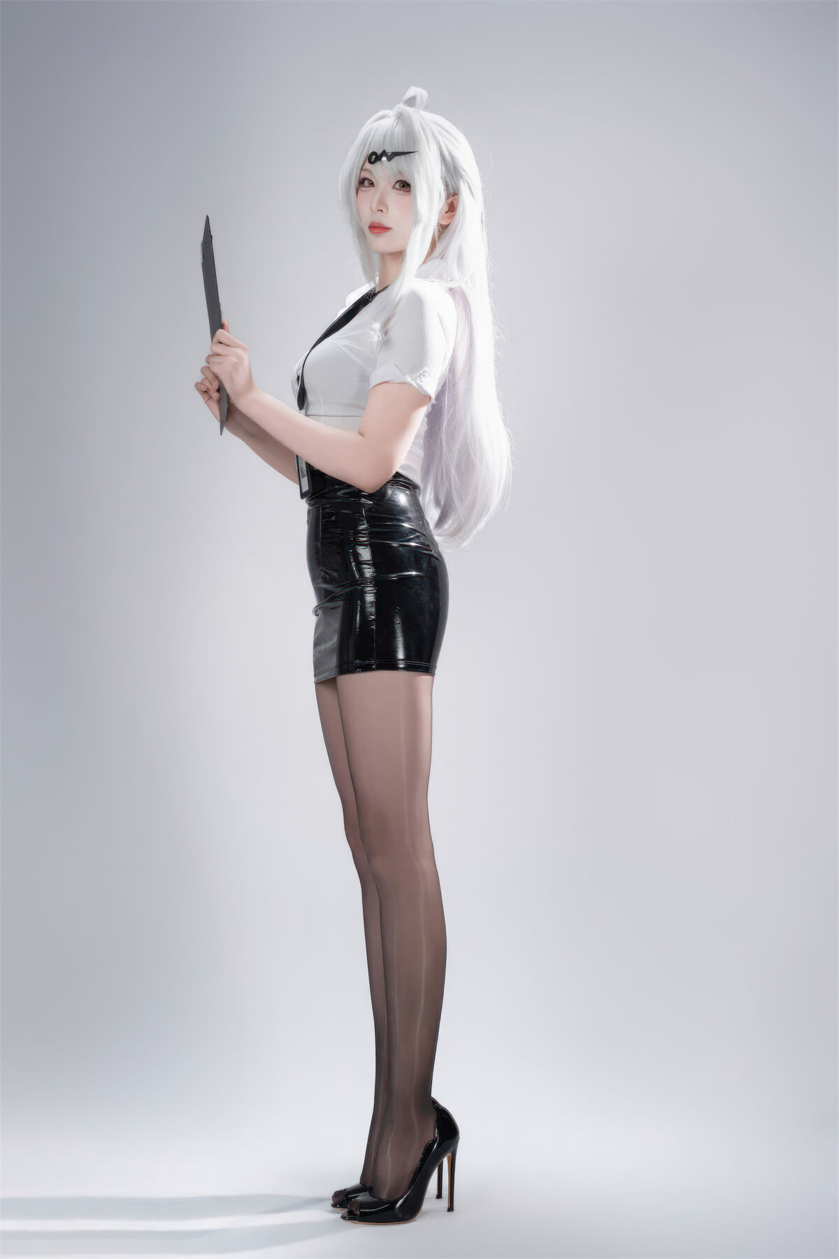 Coser@ Xuan Xiao Senior Sister - Zenless Zone Zero Yixuan - Ink Shadow Trace Part 02 (51P) Coser@ Xuan Xiao Senior Sister - Zenless Zone Zero Yixuan - Ink Shadow Trace Part 02 (51P)