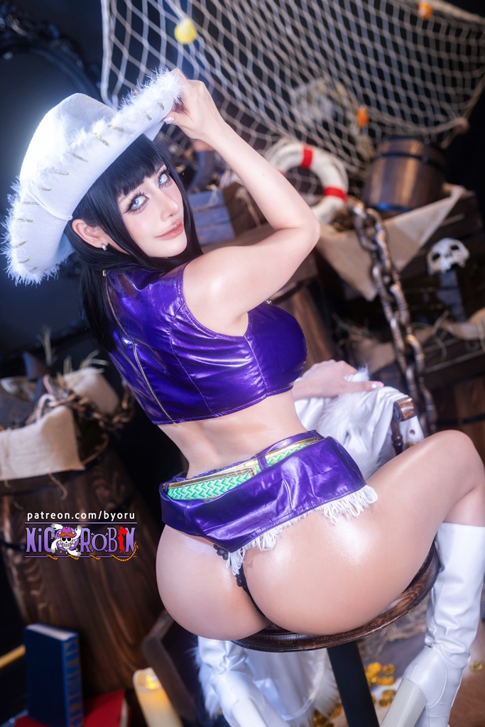 Byoru – Nico Robin Baroque Works 1 Byoru – Nico Robin Baroque Works 1