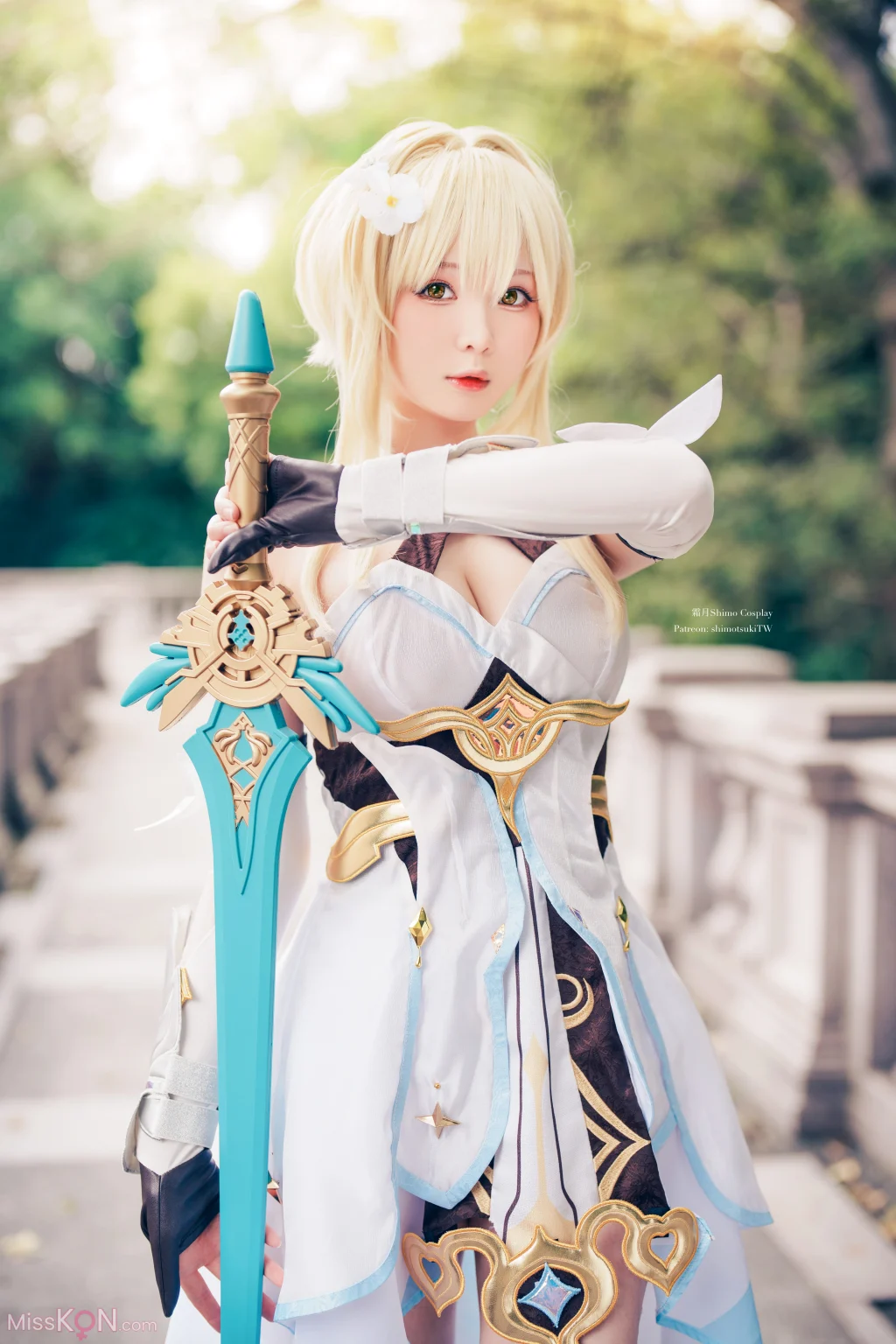 Coser@霜月shimo: Lumine Genshin (18 photos) Coser@霜月shimo: Lumine Genshin (18 photos)