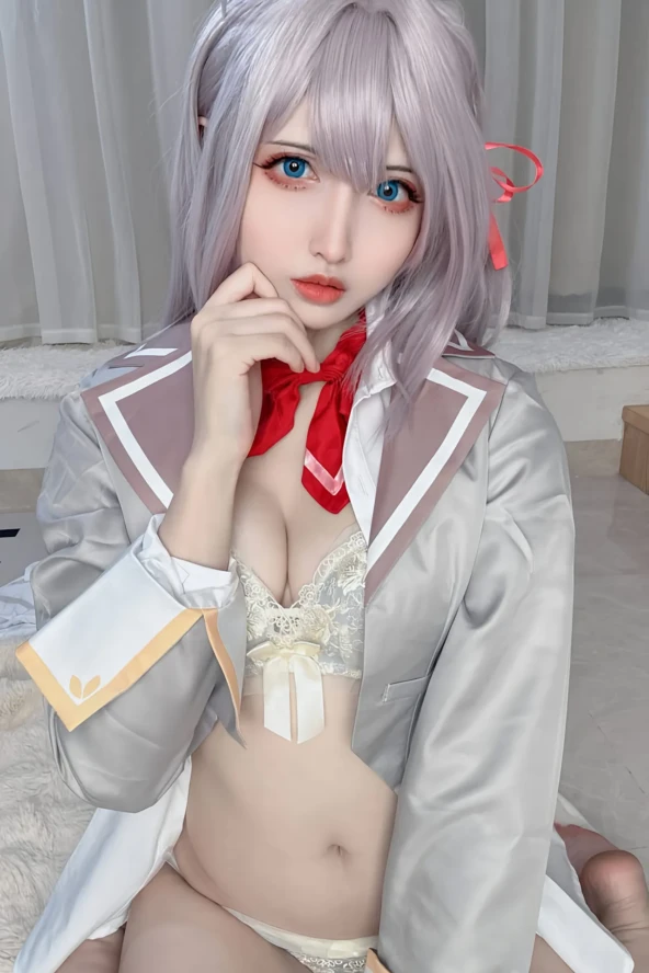 Rei Yamazaki - Ellie's classmate 1 Rei Yamazaki - Ellie