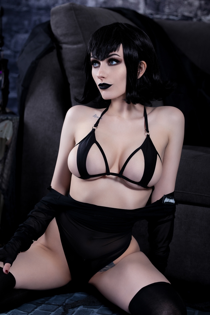 Rolyatis Taylor – Mavis 2 Rolyatis Taylor – Mavis 2