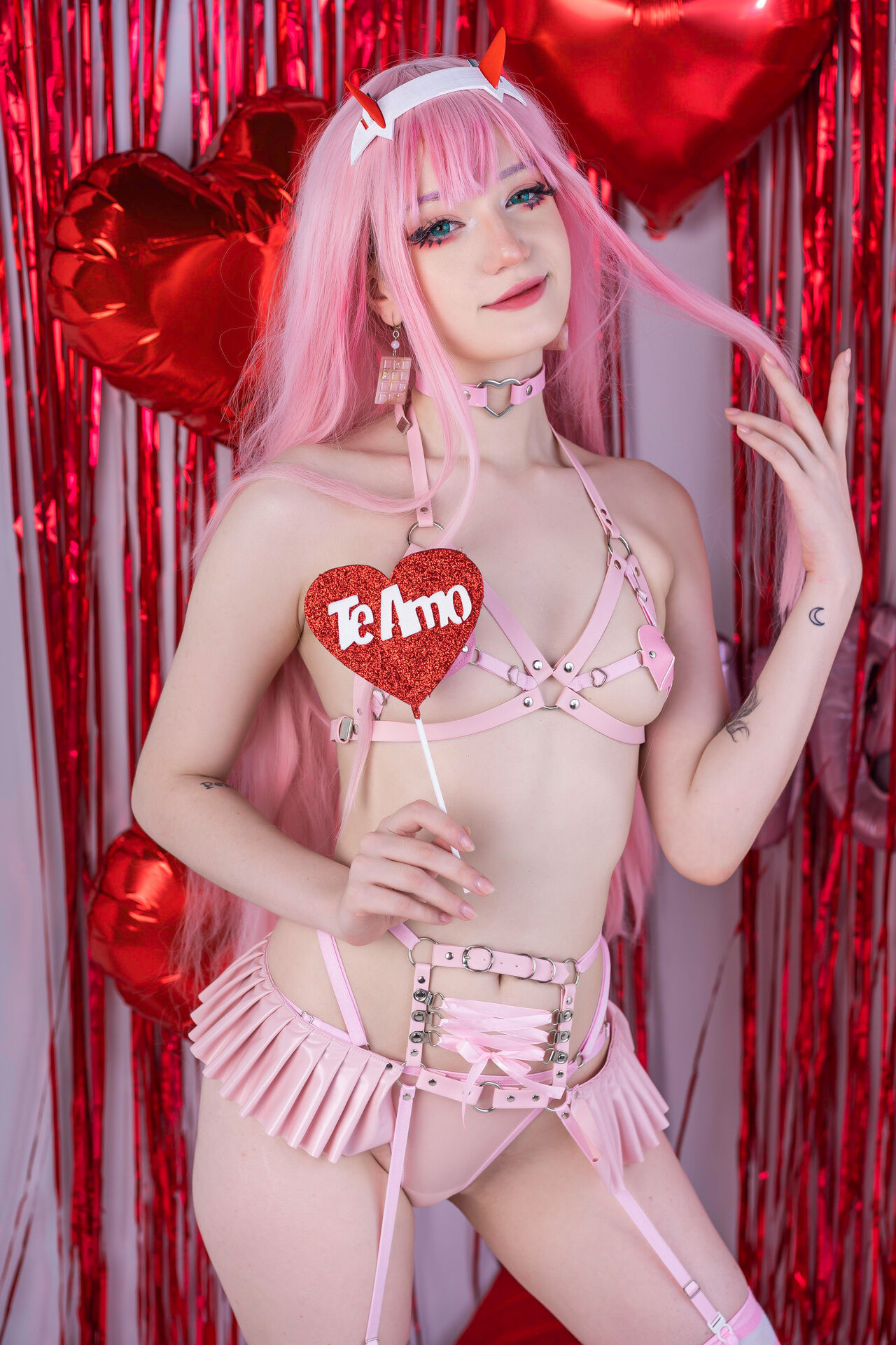 MoonDays - Zero Two Valentine MoonDays - Zero Two Valentine