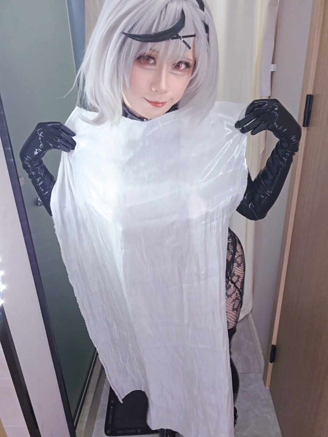 Veritablezx22 - Latex Sakamata Chloe Veritablezx22 - Latex Sakamata Chloe
