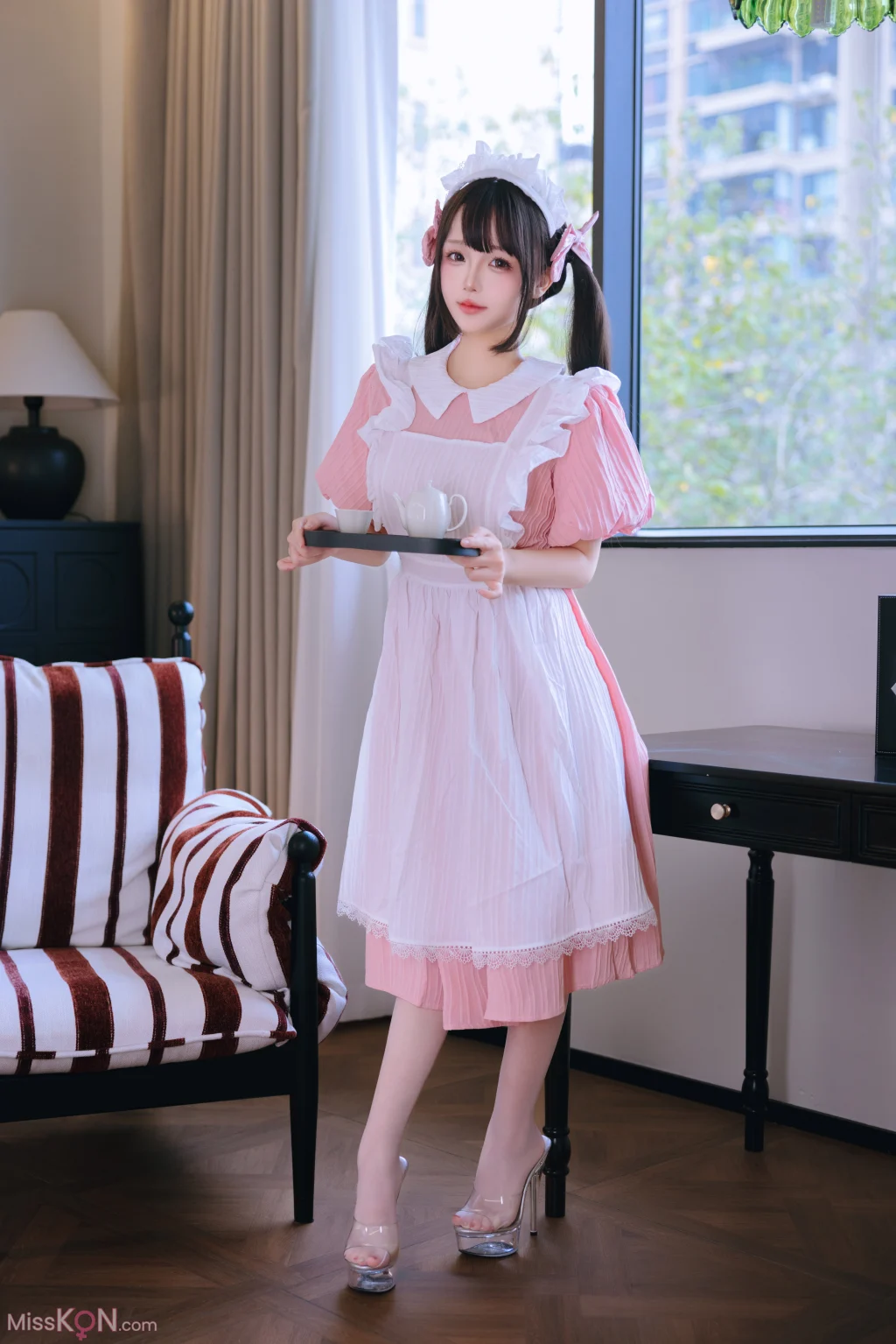 Coser@日奈娇: 见习女仆 (183 photos + 5 videos) Coser@日奈娇: 见习女仆 (183 photos + 5 videos)