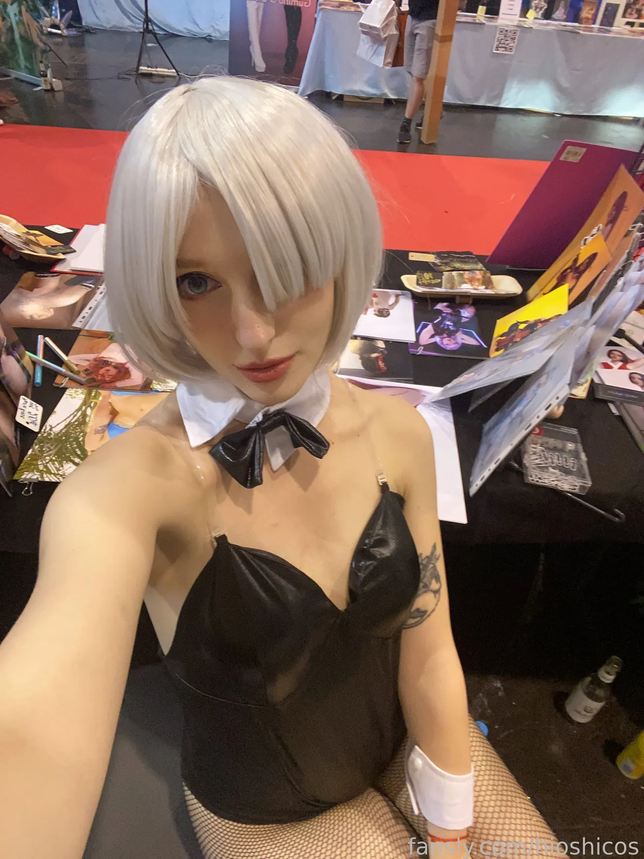 Hioshicos - Bunny 2B Hioshicos - Bunny 2B