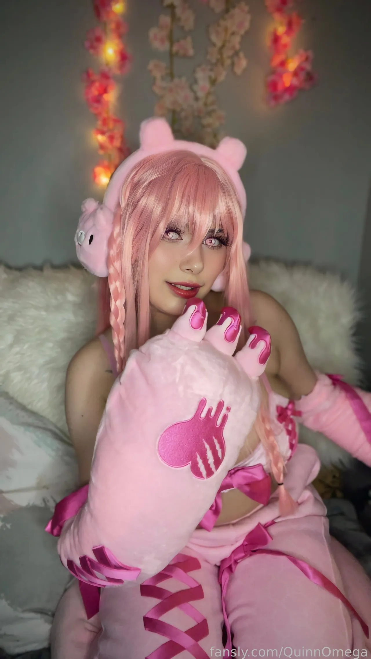 Quinn Omega - Super Sonico Quinn Omega - Super Sonico