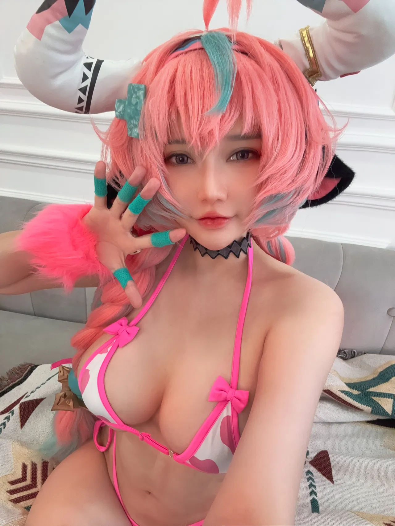 Potato Godzilla - Varesa pink cowkini Potato Godzilla - Varesa pink cowkini