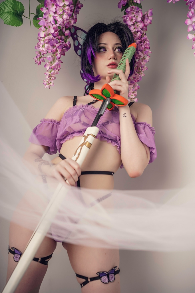 Moondays – Shinobu Kocho Moondays – Shinobu Kocho