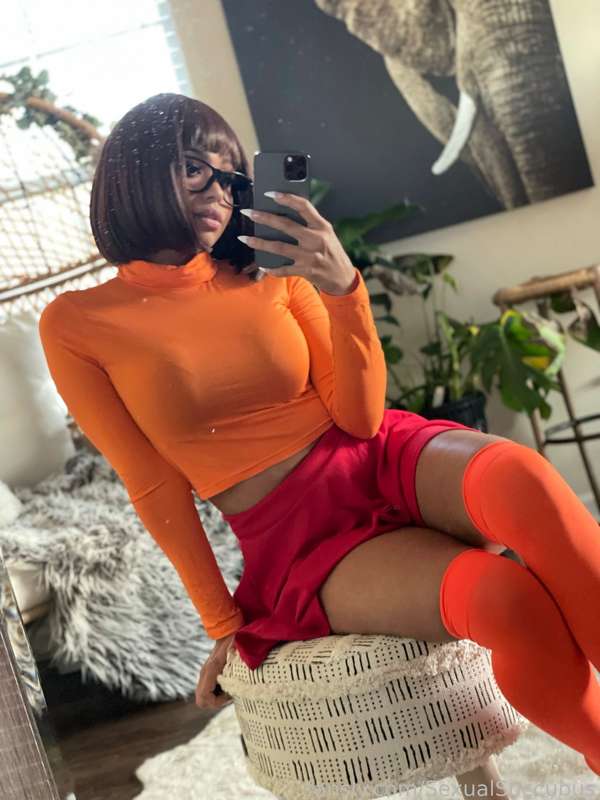 Sexual Sucubus - Velma Sexual Sucubus - Velma
