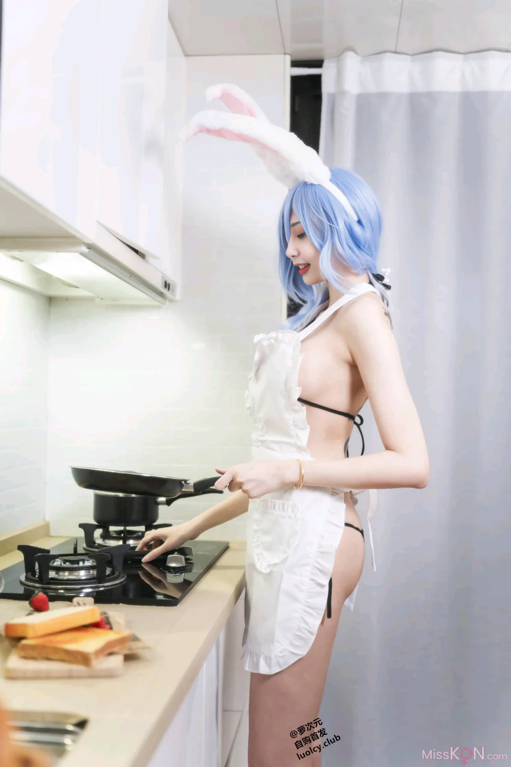 Coser@Haruka_ Haruka (Haruka Yunki): Is the food mom cooked tasty? (79 photos + 1 video) Coser@Haruka_ Haruka (Haruka Yunki): Is the food mom cooked tasty? (79 photos + 1 video)