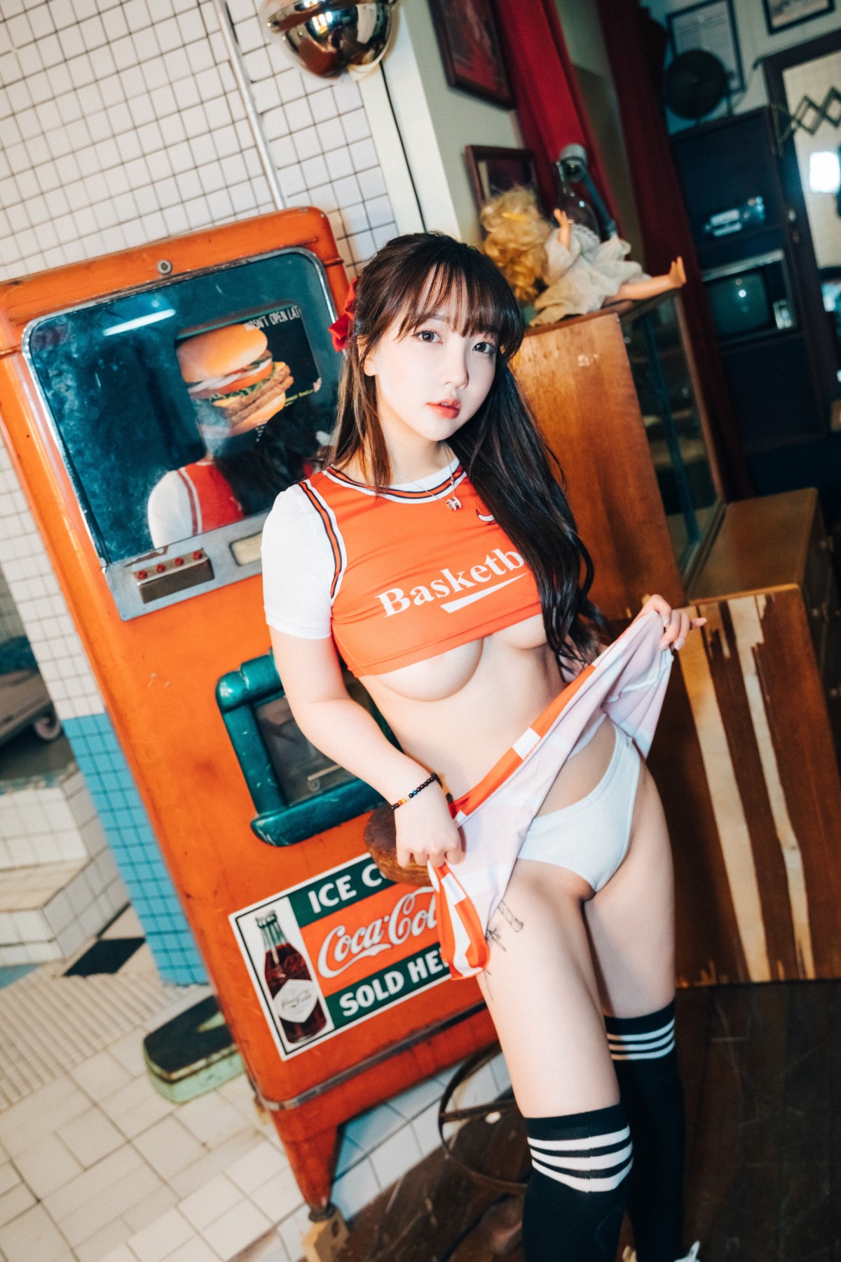 Loozy Son Ye-Eun 손예은 - Cheer Up Loozy Son Ye-Eun 손예은 - Cheer Up