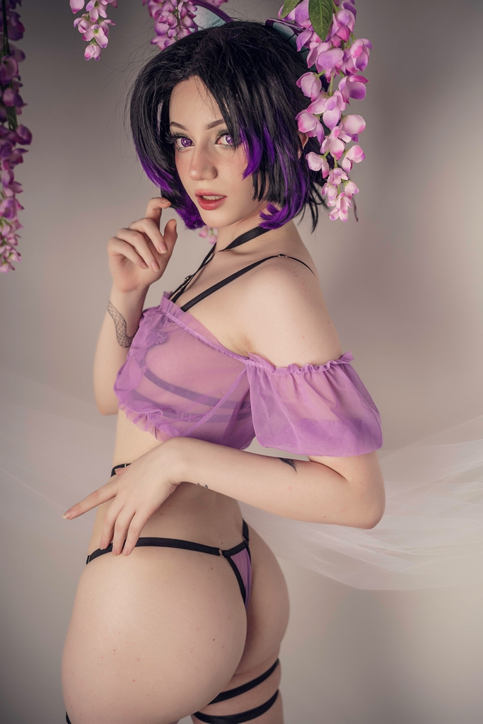 Moondays – Shinobu Kocho Moondays – Shinobu Kocho