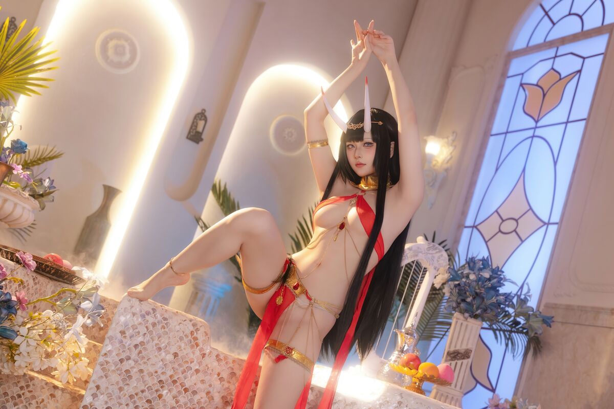 Coser@ Yuyu - Azur Lane Noshiro Red Veil Bath Shadow (81P) Coser@ Yuyu - Azur Lane Noshiro Red Veil Bath Shadow (81P)