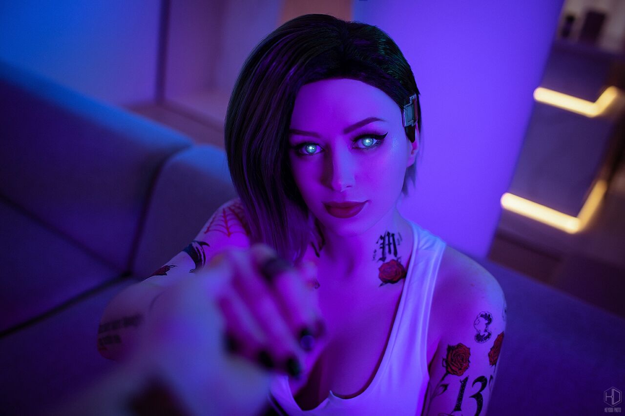 Lady Melamori - Judy Alvarez (Cyberpunk 2077) Full Set + BTS Lady Melamori - Judy Alvarez (Cyberpunk 2077) Full Set + BTS