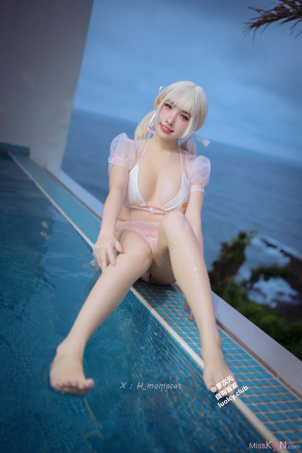 Coser@慕慕Momo: SUMMER 泳装甜心 (8K Ver.) (49 photos + 1 video) Coser@慕慕Momo: SUMMER 泳装甜心 (8K Ver.) (49 photos + 1 video)