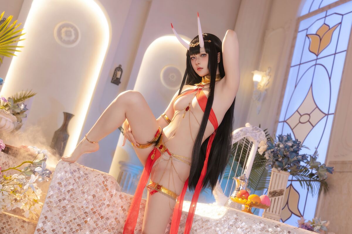 Coser@ Yuyu - Azur Lane Noshiro Red Veil Bath Shadow (81P) Coser@ Yuyu - Azur Lane Noshiro Red Veil Bath Shadow (81P)