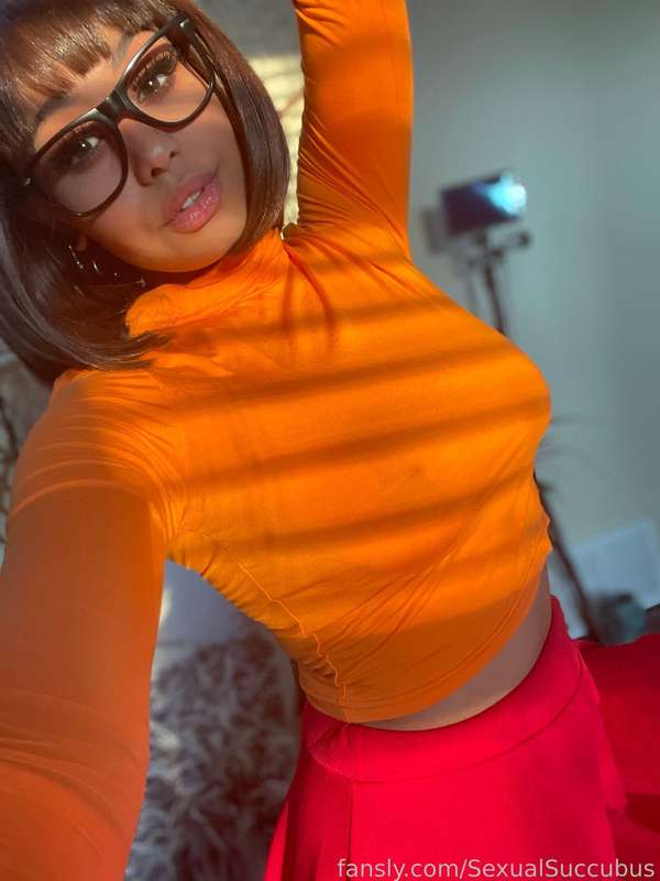 Sexual Sucubus - Velma Sexual Sucubus - Velma