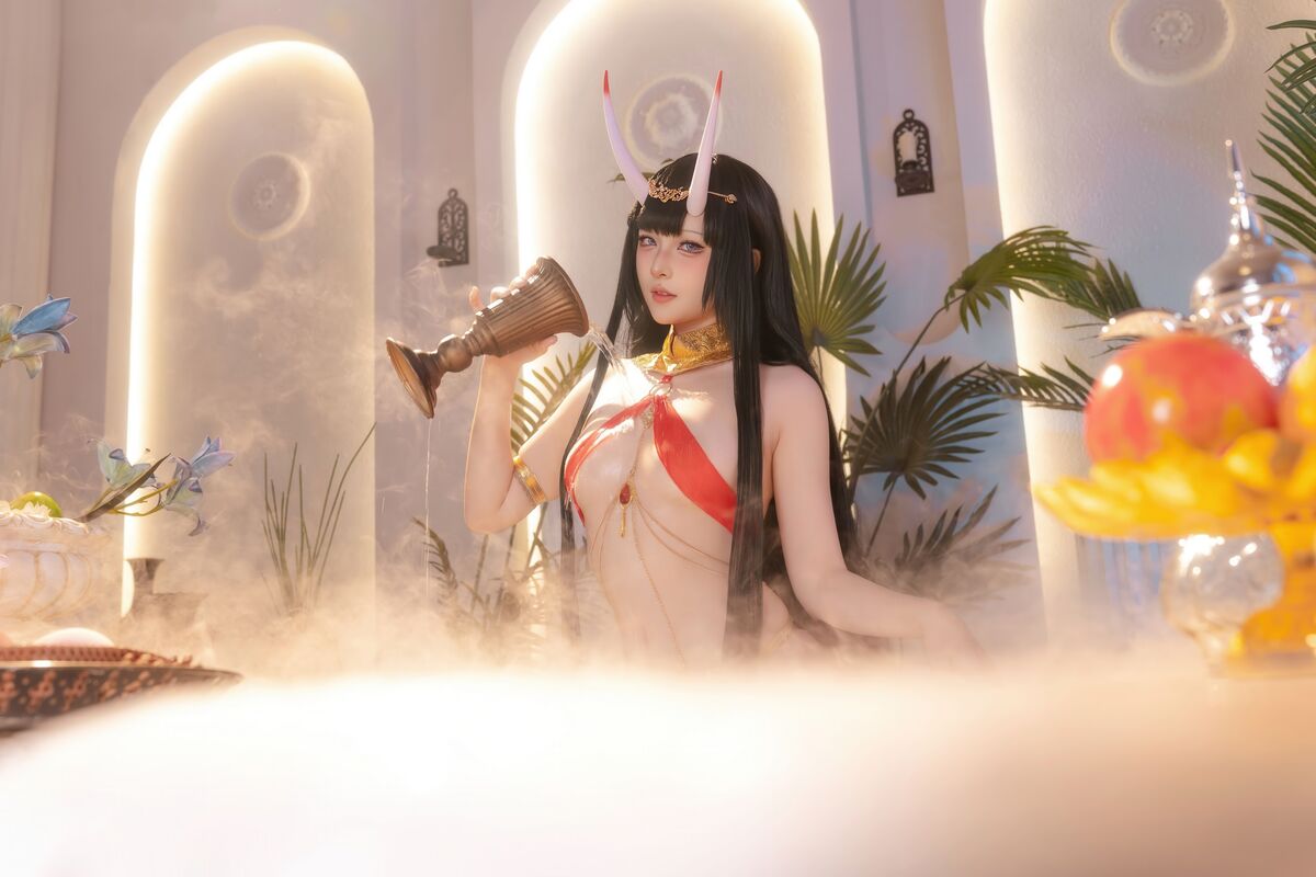 Coser@ Yuyu - Azur Lane Noshiro Red Veil Bath Shadow (81P) Coser@ Yuyu - Azur Lane Noshiro Red Veil Bath Shadow (81P)