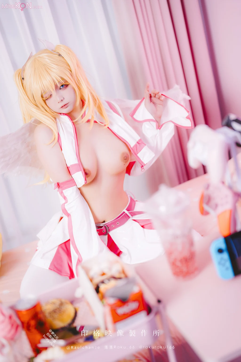 Coser@ Raku: 8K Lilier Liliel (54 photos + 1 video) Coser@ Raku: 8K Lilier Liliel (54 photos + 1 video)