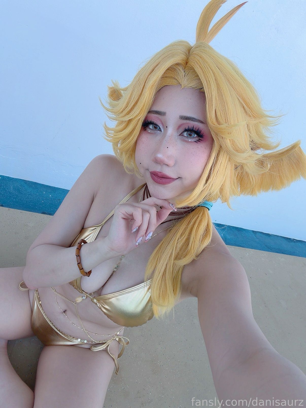 Danisaurz - Dokibird golden bikini Danisaurz - Dokibird golden bikini