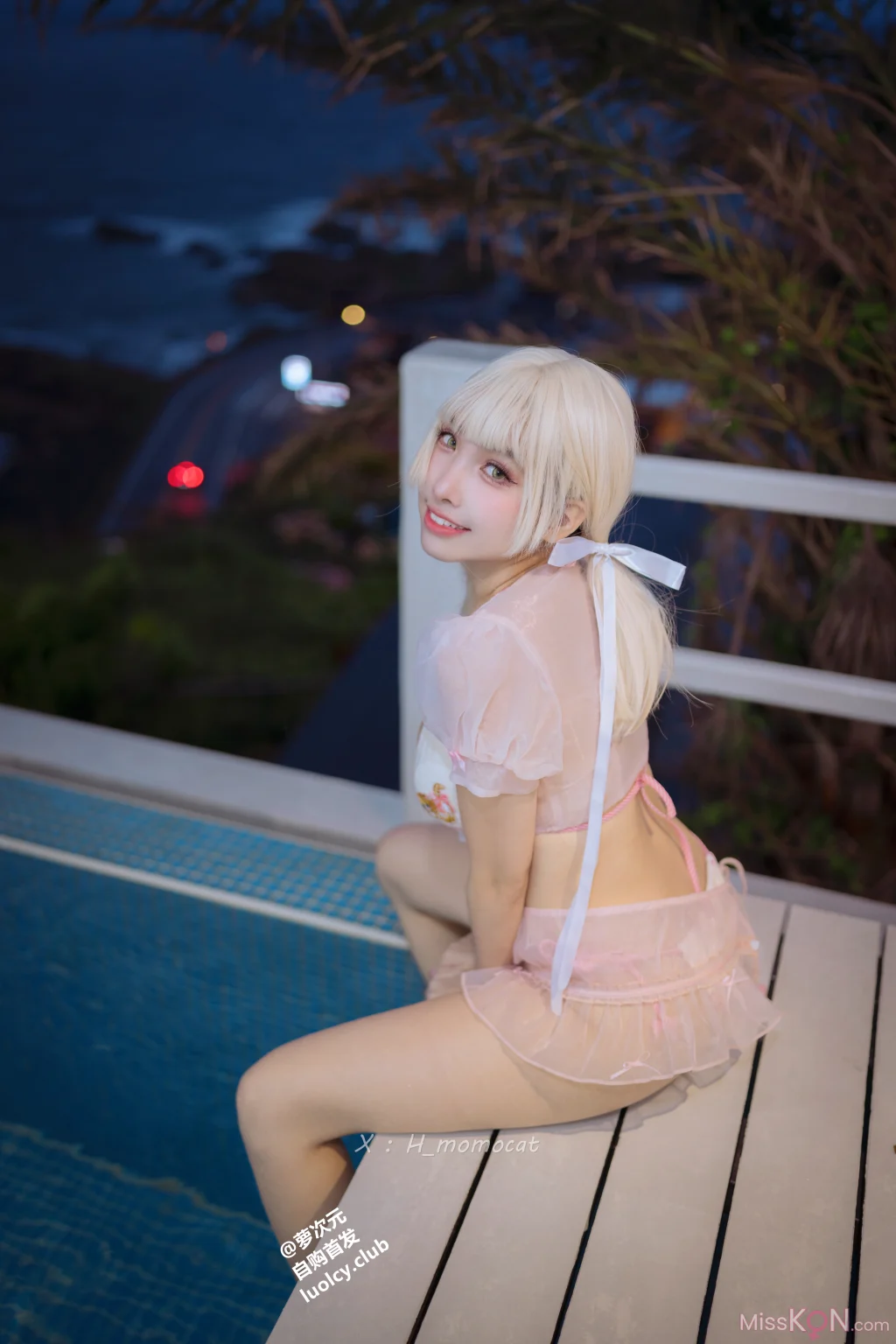 Coser@慕慕Momo: SUMMER 泳装甜心 (8K Ver.) (49 photos + 1 video) Coser@慕慕Momo: SUMMER 泳装甜心 (8K Ver.) (49 photos + 1 video)