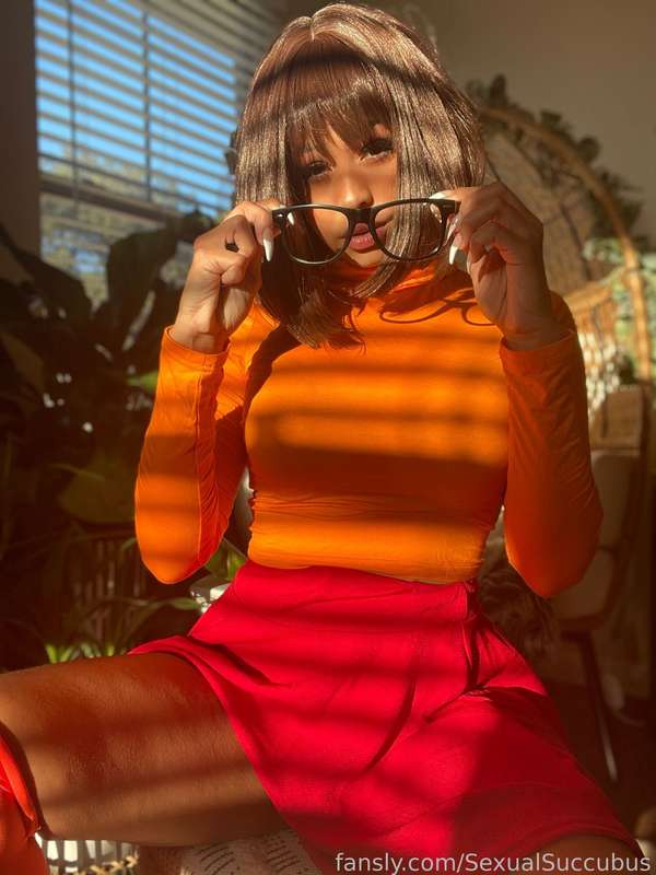 Sexual Sucubus - Velma Sexual Sucubus - Velma