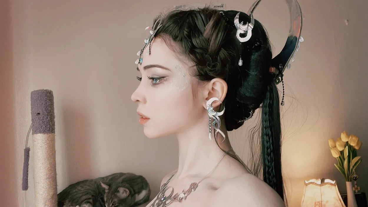 Faira Star - Concubine of the Moon Faira Star - Concubine of the Moon