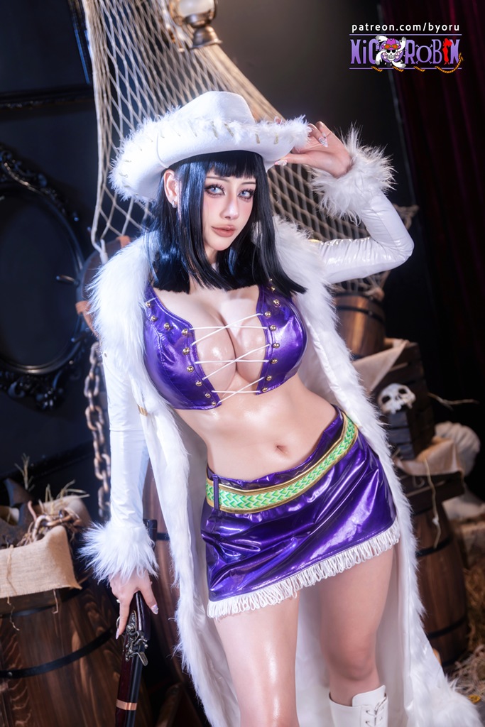 Byoru – Nico Robin Baroque Works 1 Byoru – Nico Robin Baroque Works 1