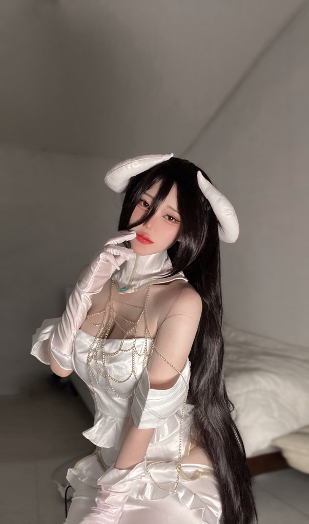 Evawish – Albedo Evawish – Albedo