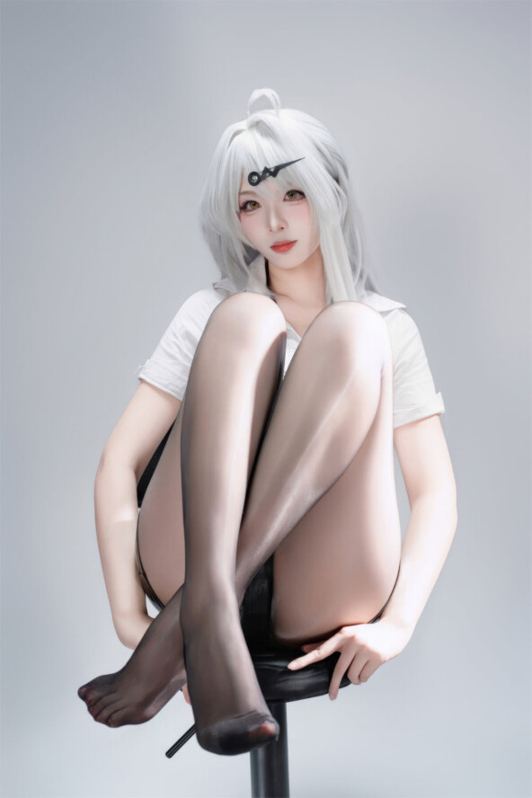 Coser@ Xuan Xiao Senior Sister - Zenless Zone Zero Yixuan - Ink Shadow Trace Part 02 (51P) 7 Coser@ Xuan Xiao Senior Sister - Zenless Zone Zero Yixuan - Ink Shadow Trace Part 02 (51P)