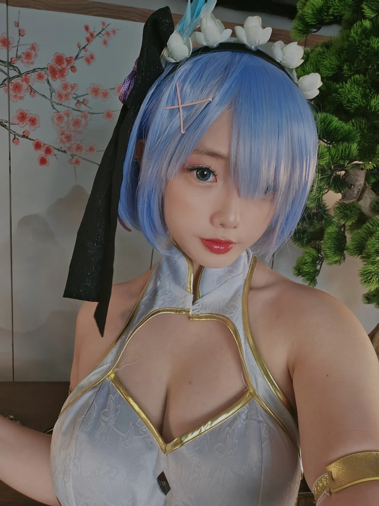Messie Huang - Rem Messie Huang - Rem