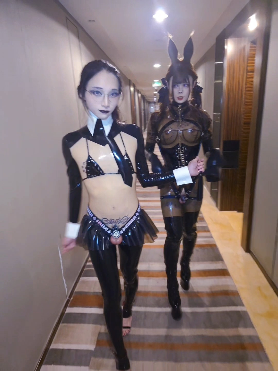Veritablezx22 - Latex Makima Veritablezx22 - Latex Makima