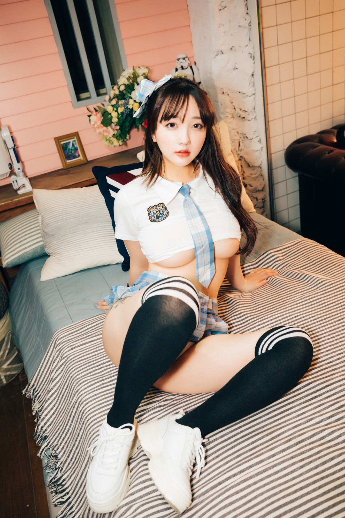 Loozy Son Ye-Eun 손예은 - Cheer Up Loozy Son Ye-Eun 손예은 - Cheer Up