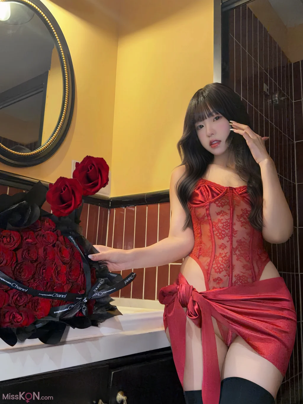 Coser@ Your True U: 520 Limited (80 photos + 2 videos) Coser@ Your True U: 520 Limited (80 photos + 2 videos)