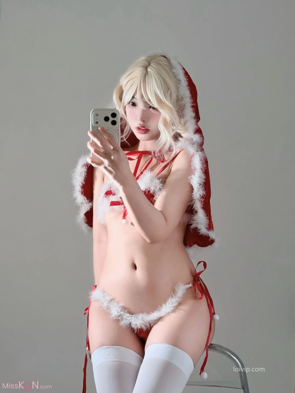 Coser@ Your True U: Christmas (30 photos + 1 video) Coser@ Your True U: Christmas (30 photos + 1 video)