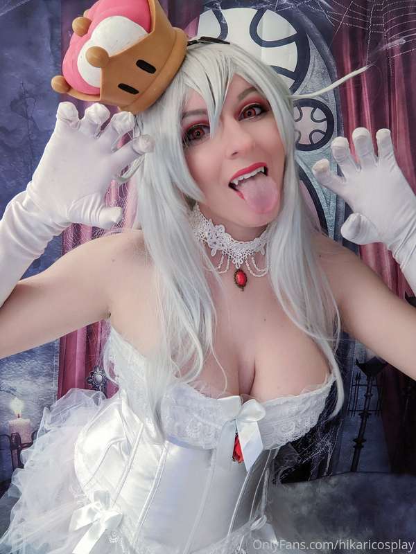 Hikari Cosplay - Bowsette Hikari Cosplay - Bowsette