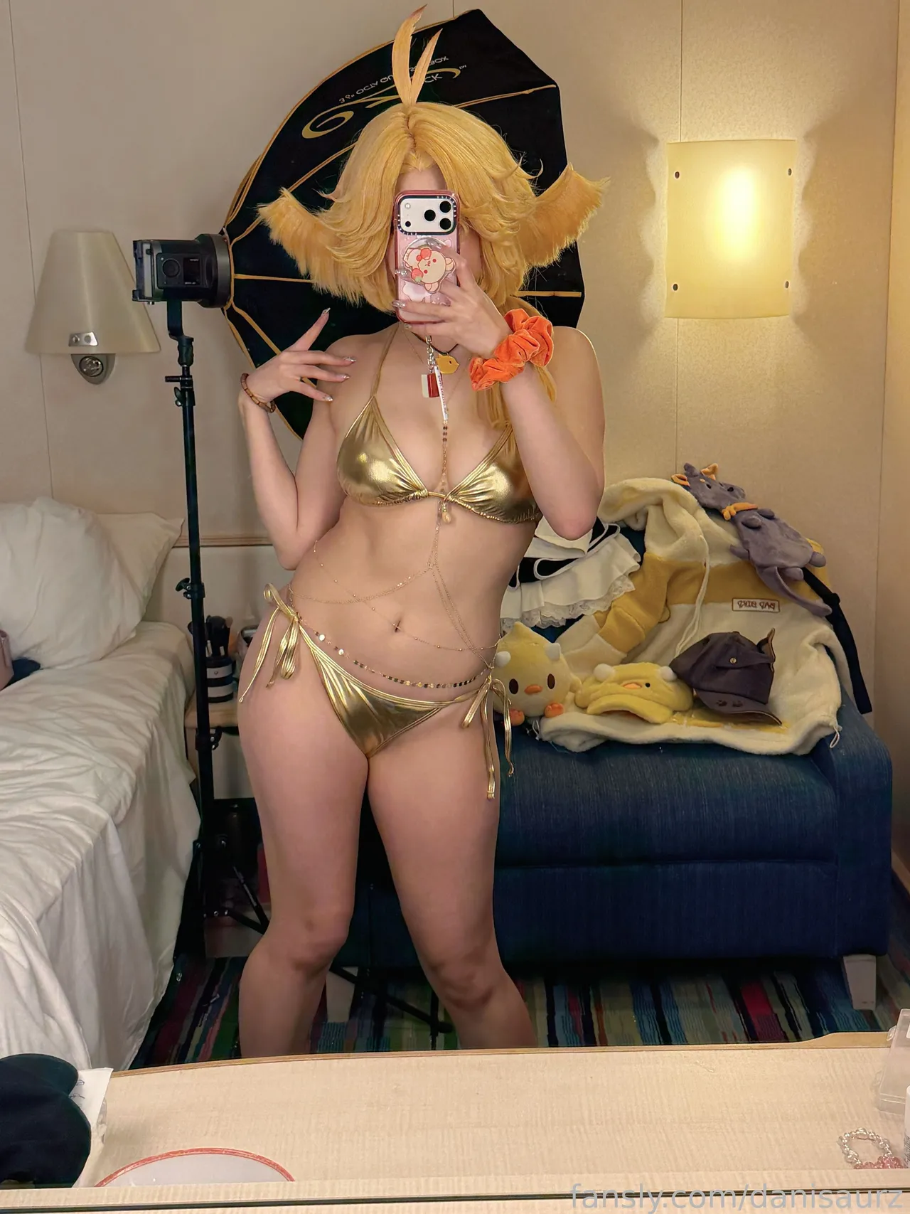 Danisaurz - Dokibird golden bikini Danisaurz - Dokibird golden bikini
