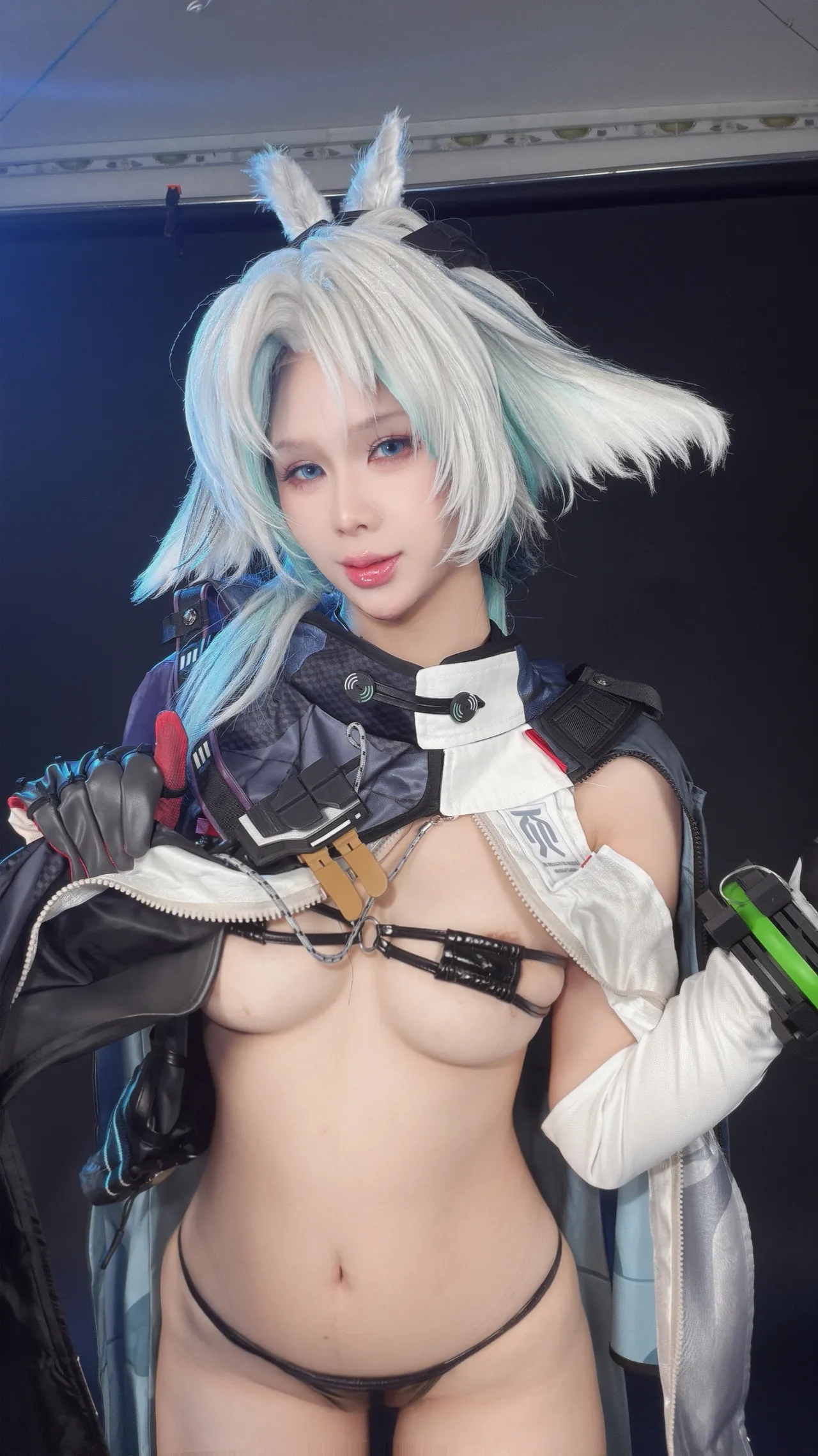 Pyoncos (ピオン) cosplay Arcane – Arknights: Endfield Pyoncos (ピオン) cosplay Arcane – Arknights: Endfield