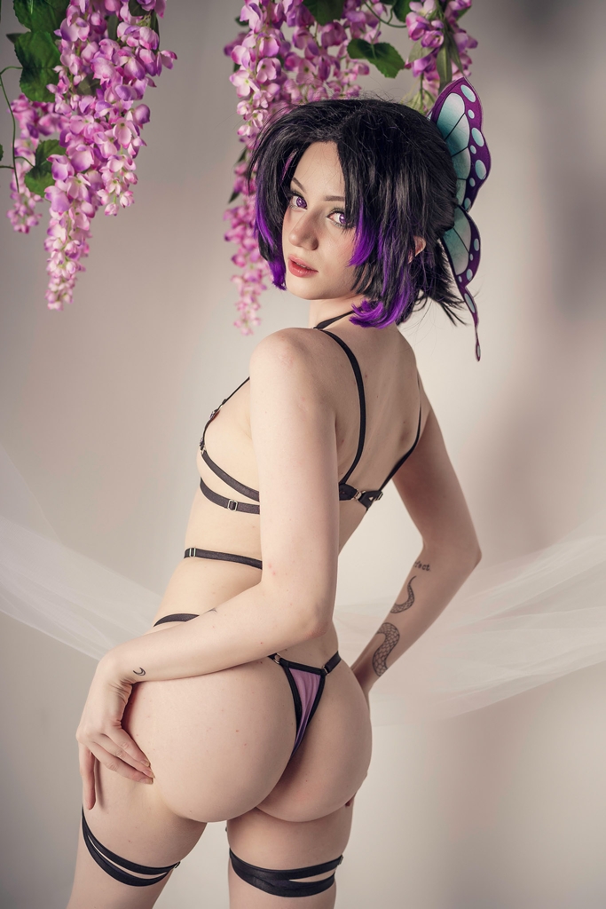 Moondays – Shinobu Kocho Moondays – Shinobu Kocho